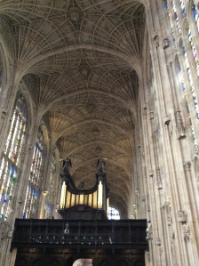 Kings College Chapel has the word's largest fan vault ceiling. 